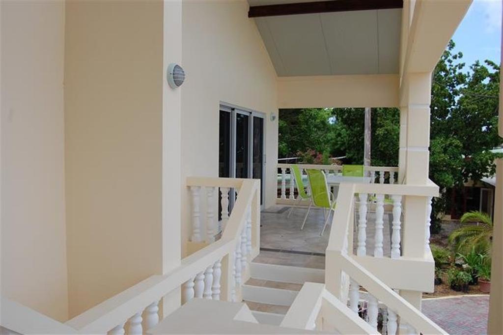 Wayaca Mini Resort Willemstad Room photo